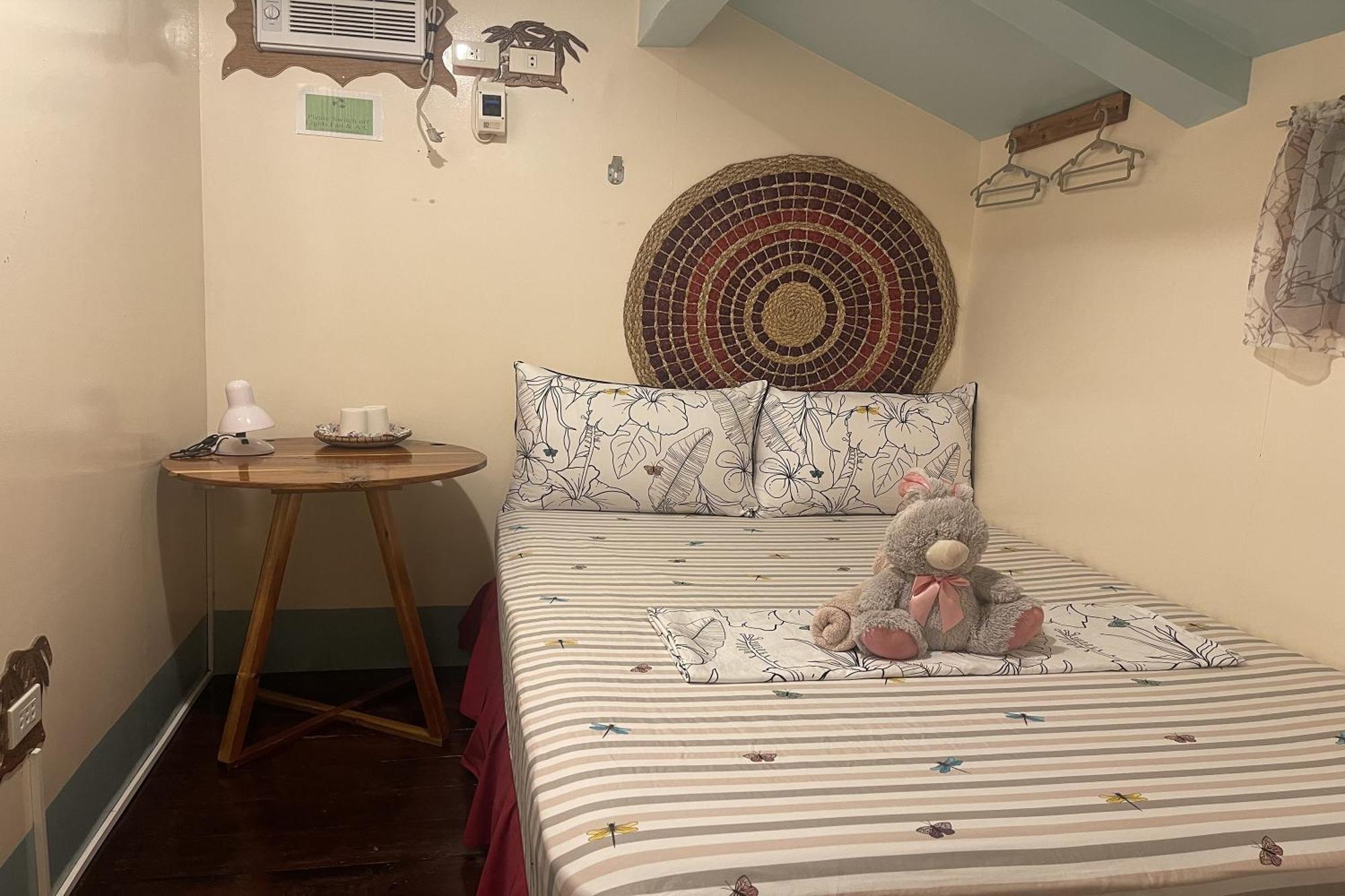 Balai Vivencio Hostel プエルト・プリンセサ エクステリア 写真