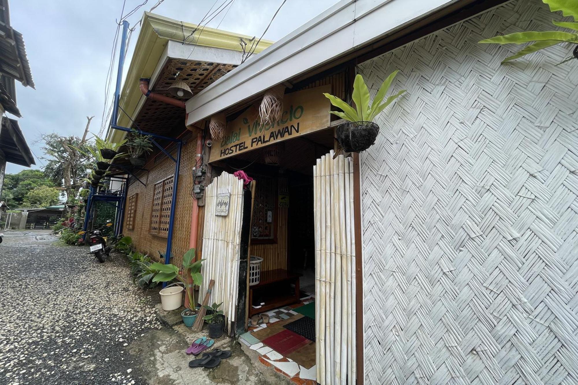 Balai Vivencio Hostel プエルト・プリンセサ エクステリア 写真