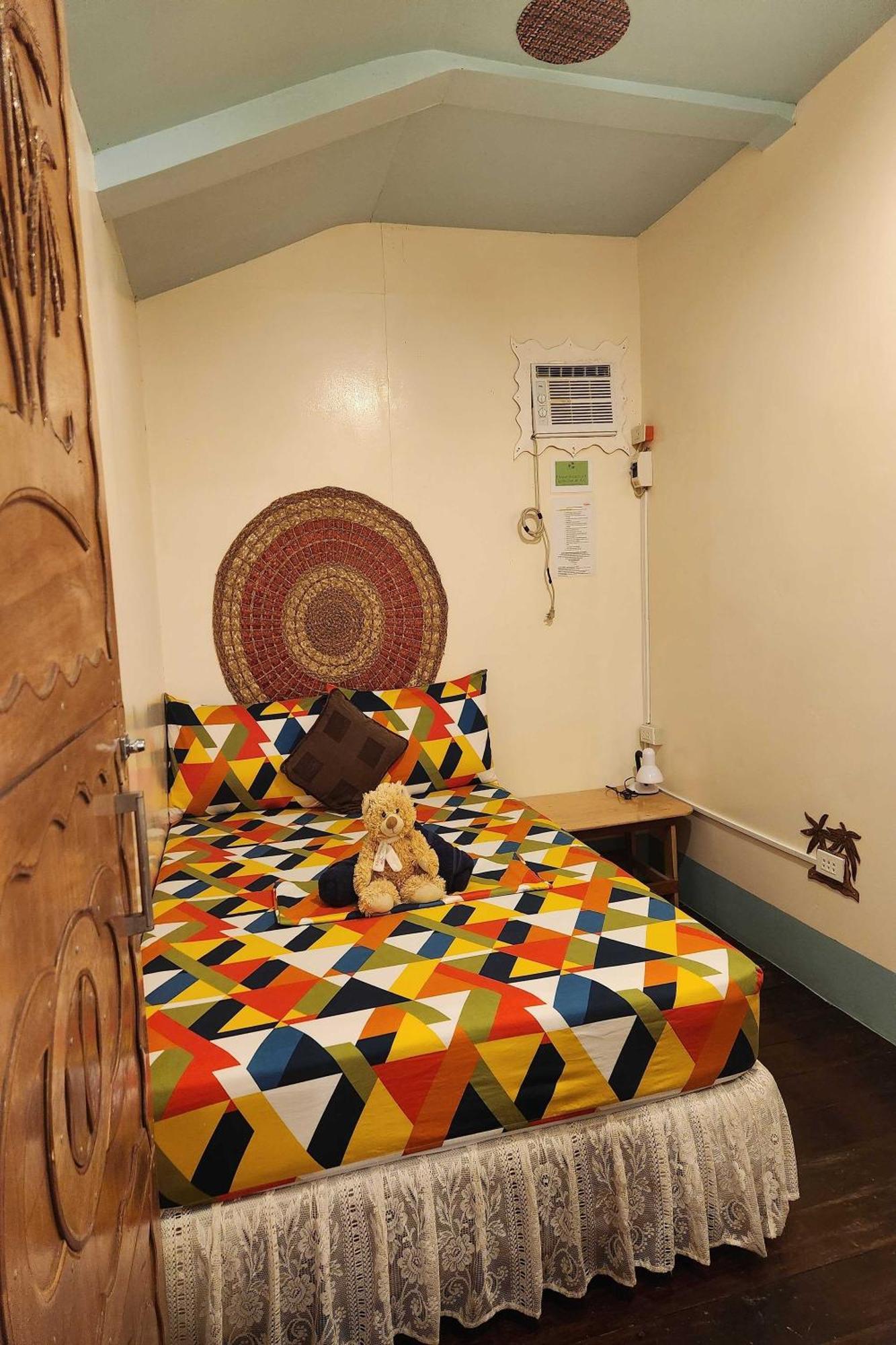 Balai Vivencio Hostel プエルト・プリンセサ エクステリア 写真