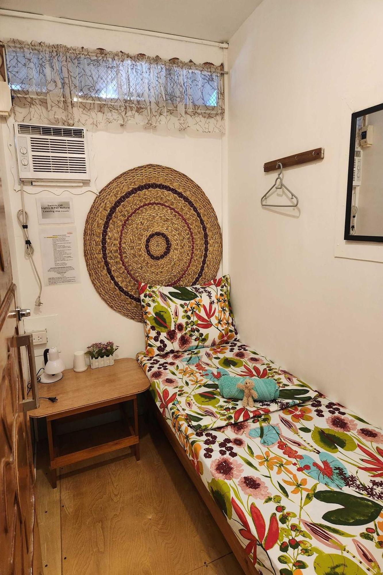 Balai Vivencio Hostel プエルト・プリンセサ エクステリア 写真