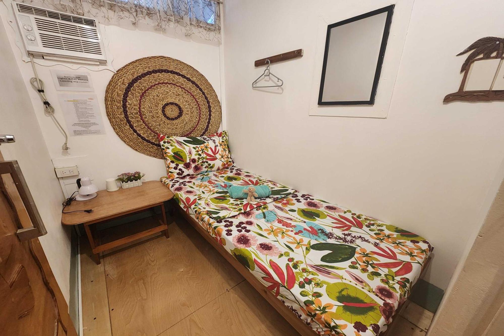 Balai Vivencio Hostel プエルト・プリンセサ エクステリア 写真